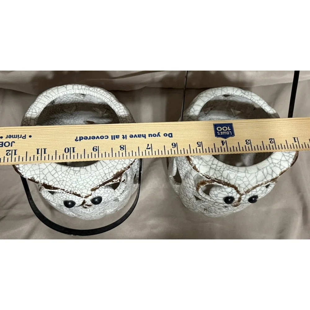 Pair Of Large Ceramic Owl Tealight With Metal‎ Handle